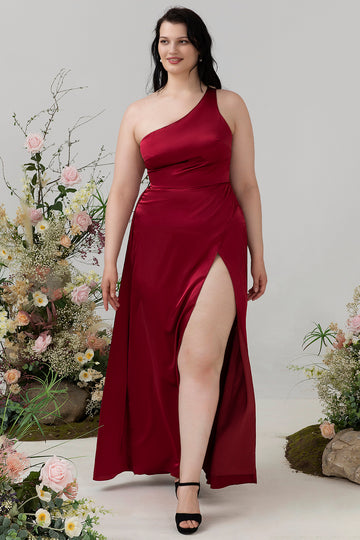 Vinröd Plus Size En Axel Lång Brudtärneklänning
